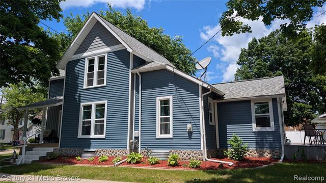 301 Mill Street, Flushing, MI 48433