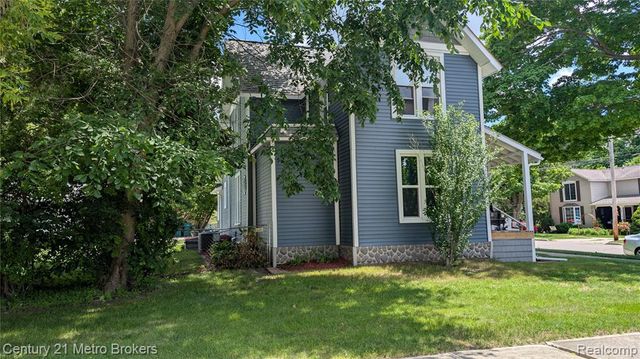 301 Mill Street, Flushing, MI 48433
