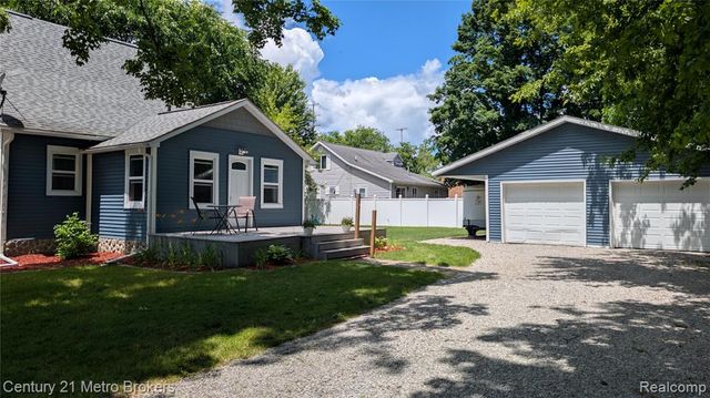 301 Mill Street, Flushing, MI 48433
