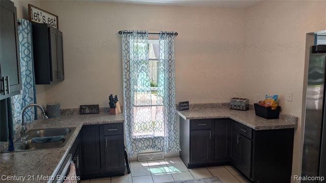 301 Mill Street, Flushing, MI 48433