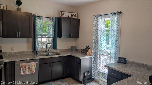 301 Mill Street, Flushing, MI 48433