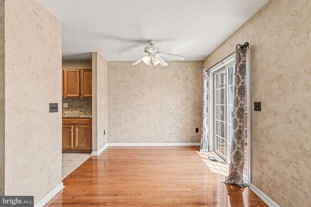 203 SILVER LEAF RDG RDG, Harrisburg, PA 17110