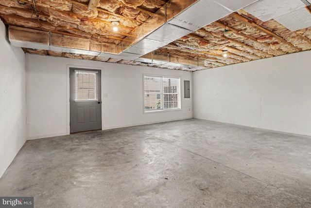 203 SILVER LEAF RDG RDG, Harrisburg, PA 17110