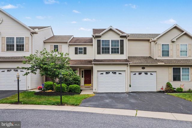 203 SILVER LEAF RDG RDG, Harrisburg, PA 17110