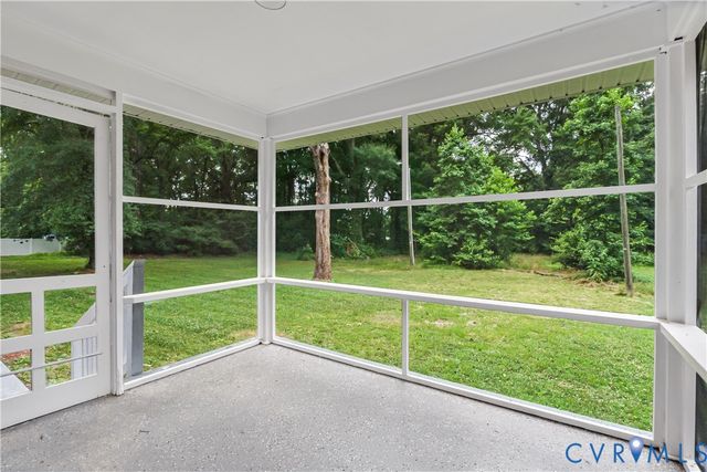 20014 Oakland Ave, Chesterfield, VA 23834