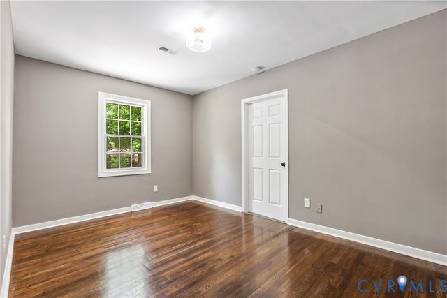 20014 Oakland Ave, Chesterfield, VA 23834