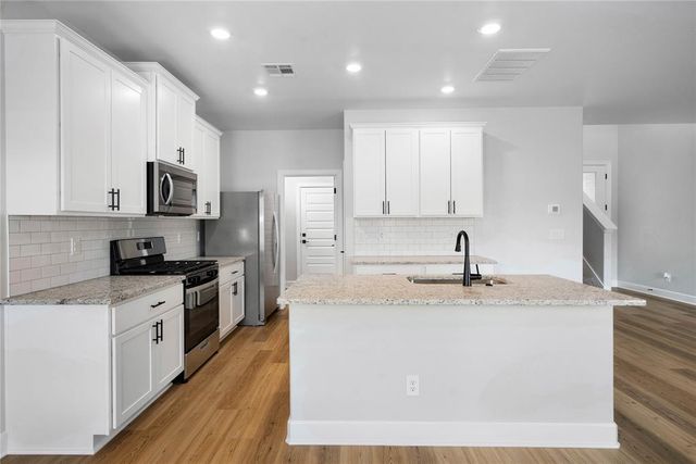 3104 Evyn Boulevard, Yukon, OK 73099