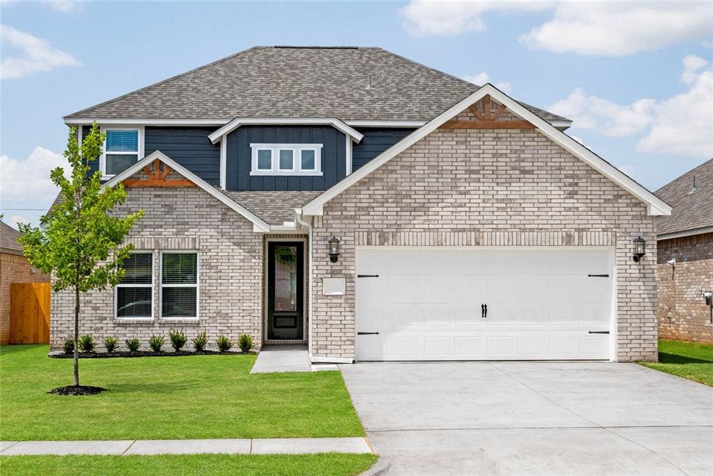 3104 Evyn Boulevard, Yukon, OK 73099