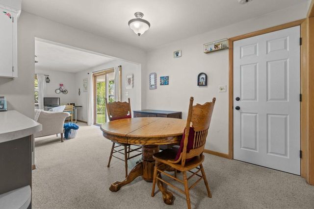 1218 W BREWSTER STREET, Appleton, WI 54914