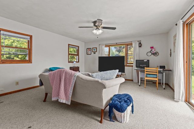 1218 W BREWSTER STREET, Appleton, WI 54914