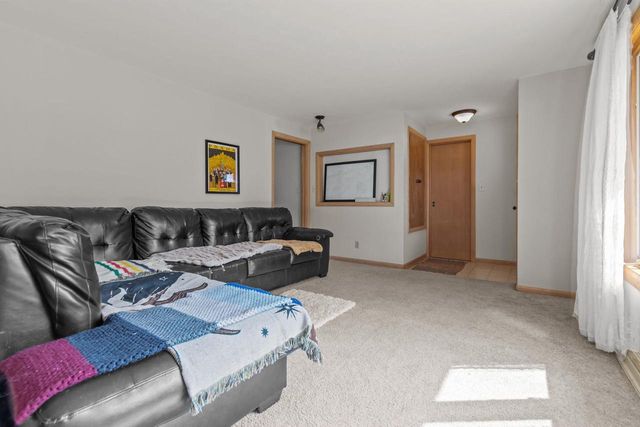 1218 W BREWSTER STREET, Appleton, WI 54914