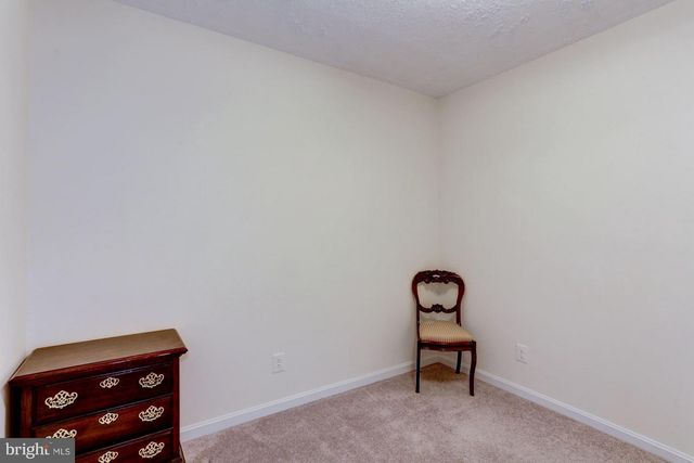 6069 CROWN ROYAL CIR, Alexandria, VA 22310