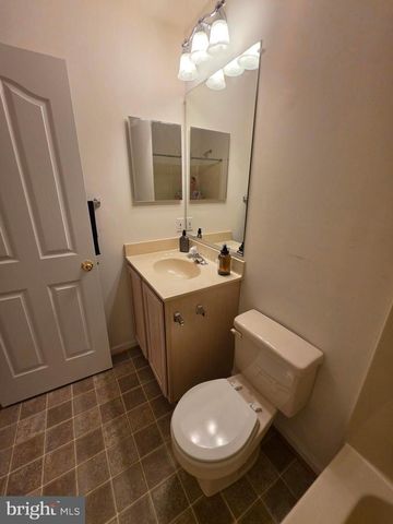 1001 W VIKING CT, Abingdon, MD 21009