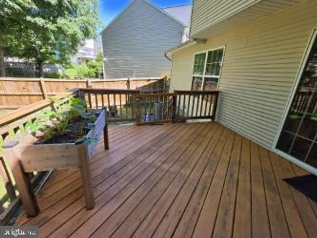 1001 W VIKING CT, Abingdon, MD 21009