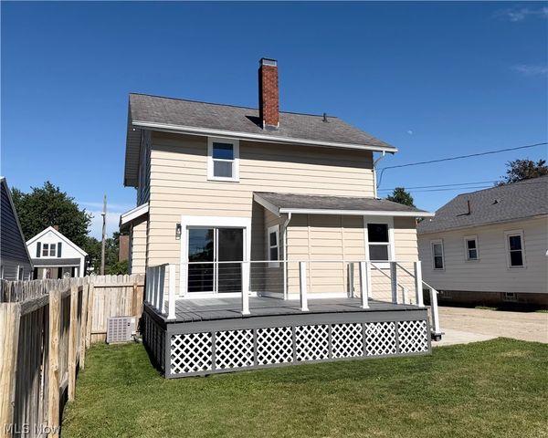 157 Fairlawn Avenue, Elyria, OH 44035