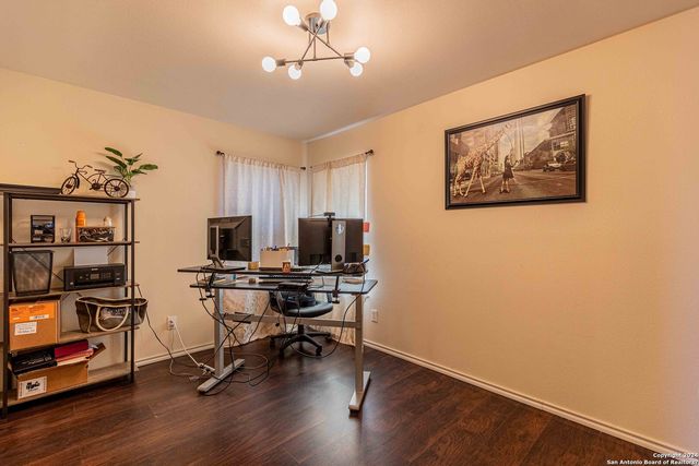 8016 LANDING AVE, San Antonio, TX 78227