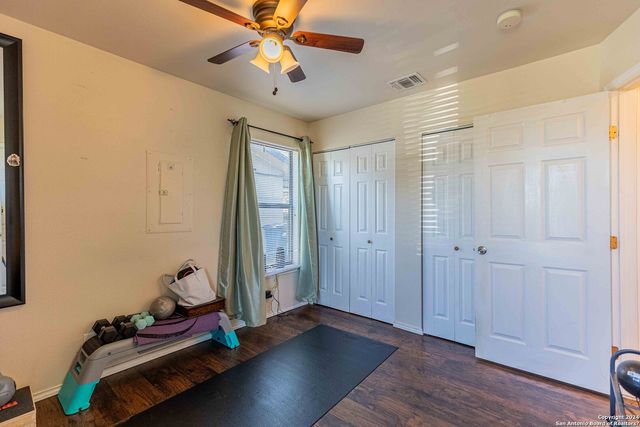 8016 LANDING AVE, San Antonio, TX 78227
