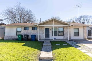 8016 LANDING AVE, San Antonio, TX 78227