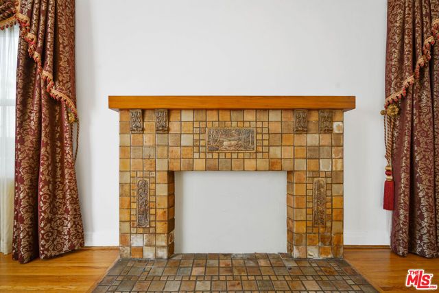 5133 Brynhurst Avenue, View Park, CA 90043