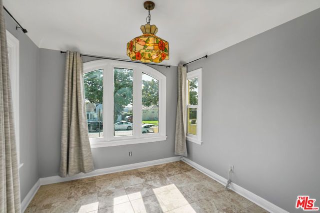 5133 Brynhurst Avenue, View Park, CA 90043