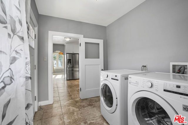 5133 Brynhurst Avenue, View Park, CA 90043