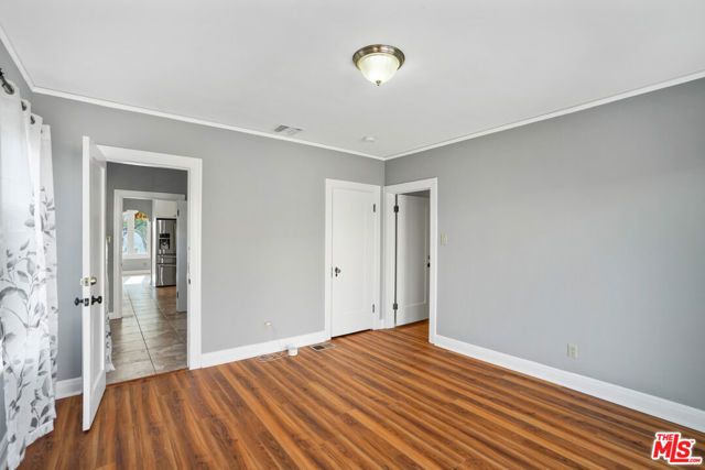 5133 Brynhurst Avenue, View Park, CA 90043