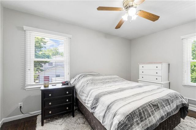 2800 S Cedar Crest Terrace, Independence, MO 64057