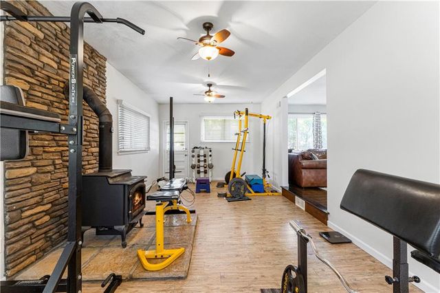 2800 S Cedar Crest Terrace, Independence, MO 64057