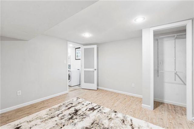 2800 S Cedar Crest Terrace, Independence, MO 64057