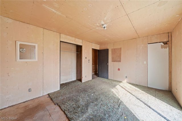 9800 Williams Road, Diamond, OH 44412