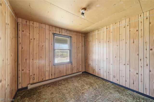 9800 Williams Road, Diamond, OH 44412