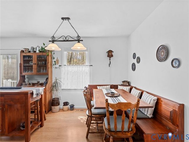 11937 Timber Trail Dr, Midlothian, VA 23112