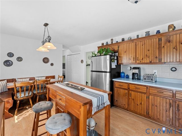 11937 Timber Trail Dr, Midlothian, VA 23112