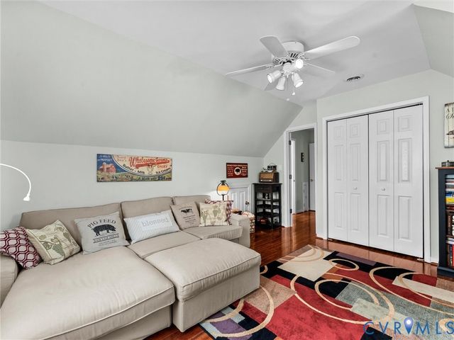 11937 Timber Trail Dr, Midlothian, VA 23112