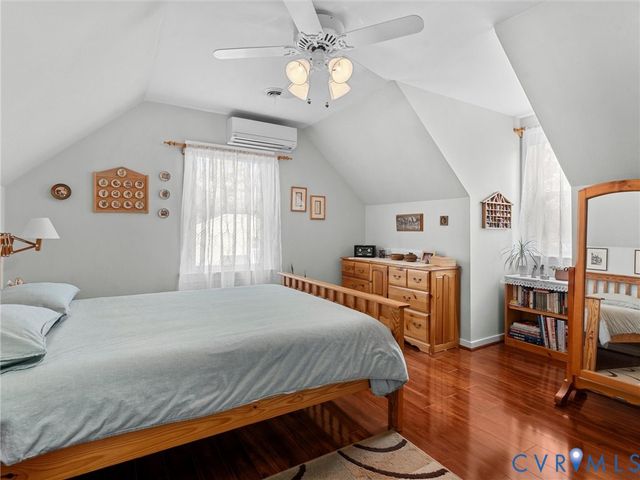 11937 Timber Trail Dr, Midlothian, VA 23112