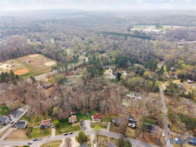 11937 Timber Trail Dr, Midlothian, VA 23112