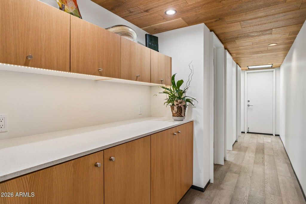 Image 37 of property listing at 46 W TAM OSHANTER Drive, Phoenix, AZ 85023