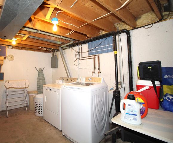 2161 Packerland DRIVE, Green Bay, WI 54304