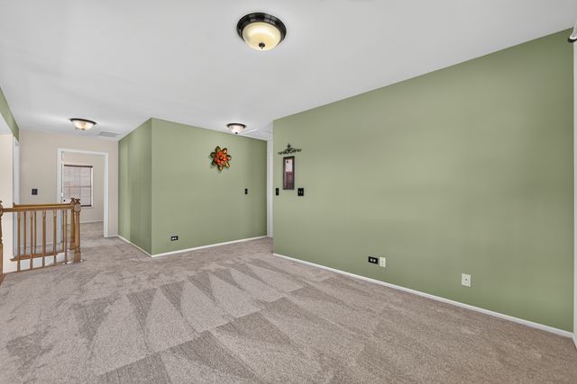 1696 Brigham Lane, Crystal Lake, IL 60014