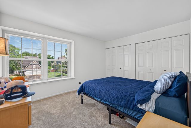 1696 Brigham Lane, Crystal Lake, IL 60014