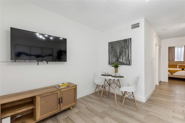 815 NW 30th St 2, Miami, FL 33127