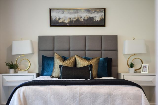 5605 Creek Mdws CV A, Austin, TX 78731