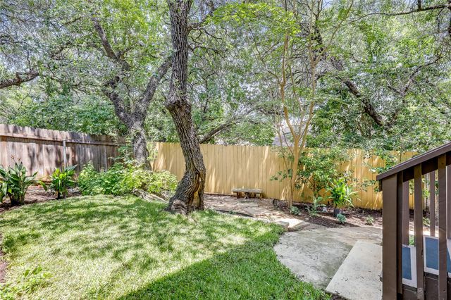 5605 Creek Mdws CV A, Austin, TX 78731