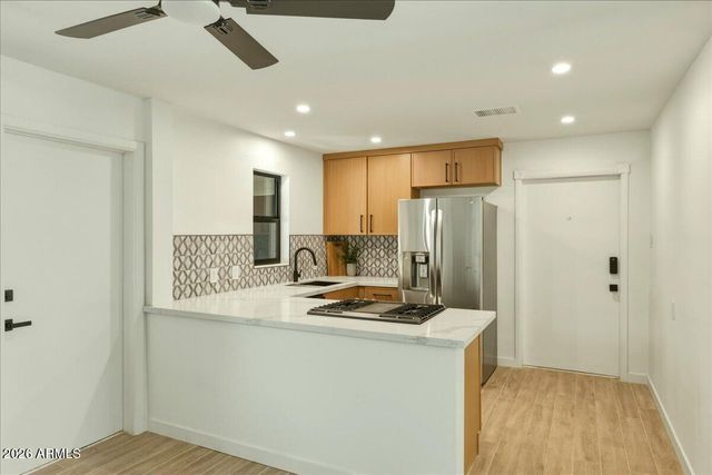 1438 E SHERIDAN Street, Phoenix, AZ 85006