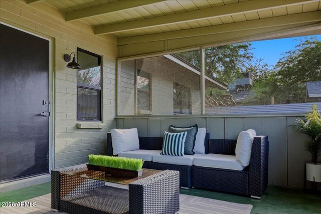 1438 E SHERIDAN Street, Phoenix, AZ 85006
