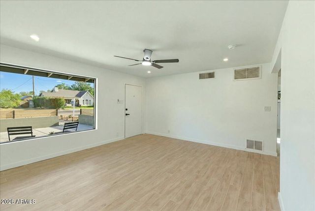 1438 E SHERIDAN Street, Phoenix, AZ 85006