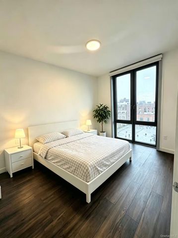 144-27 Sanford Avenue 6L, Flushing, NY 11355