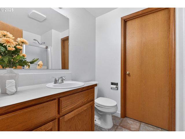 457 Nw FOREST St, Hillsboro, OR 97124