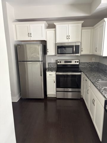 1130 Somerset Springs Dr, Spring Hill, TN 37174