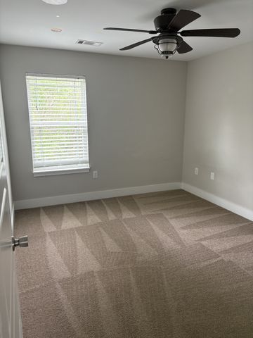 1130 Somerset Springs Dr, Spring Hill, TN 37174